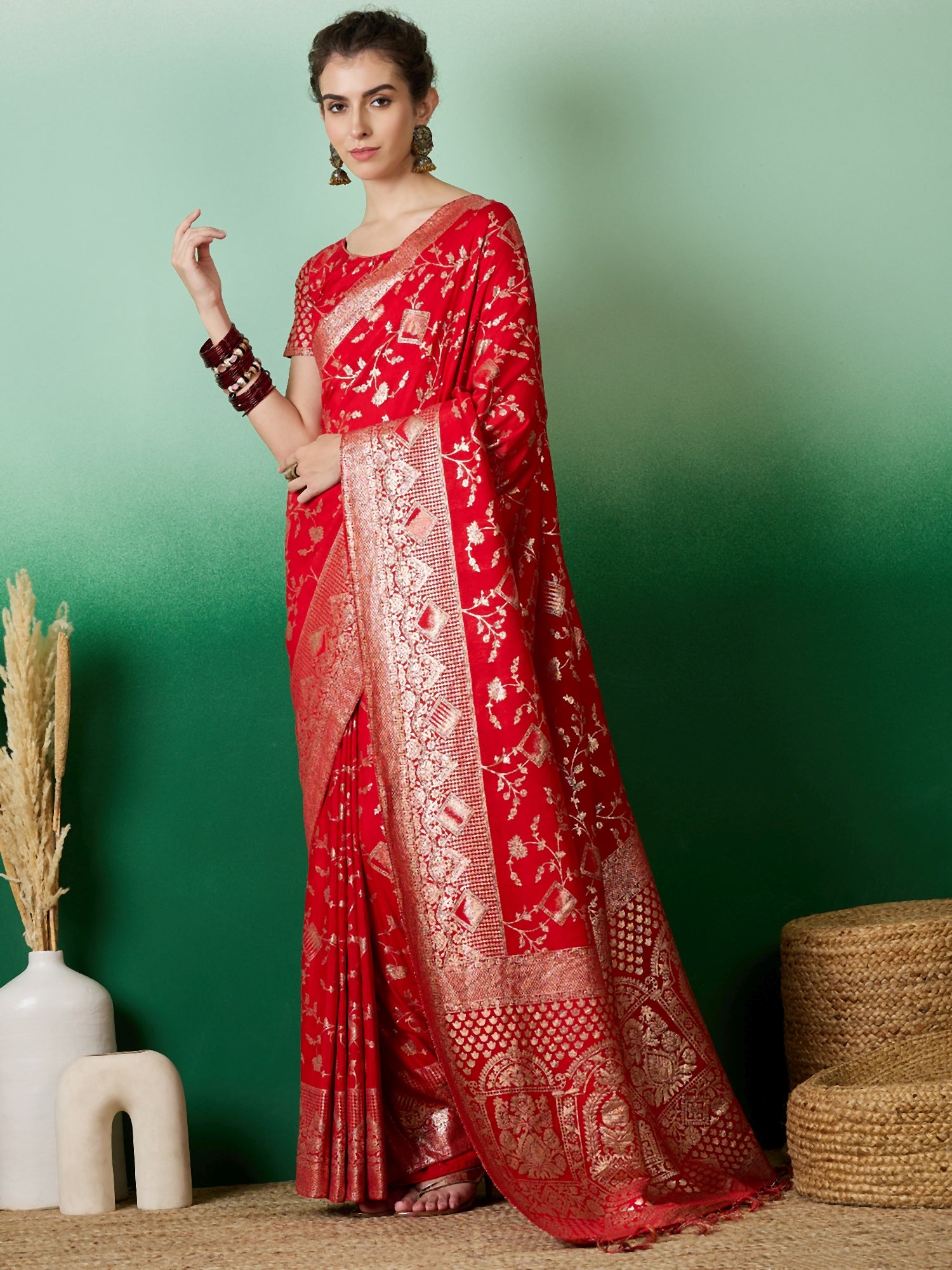 Saree