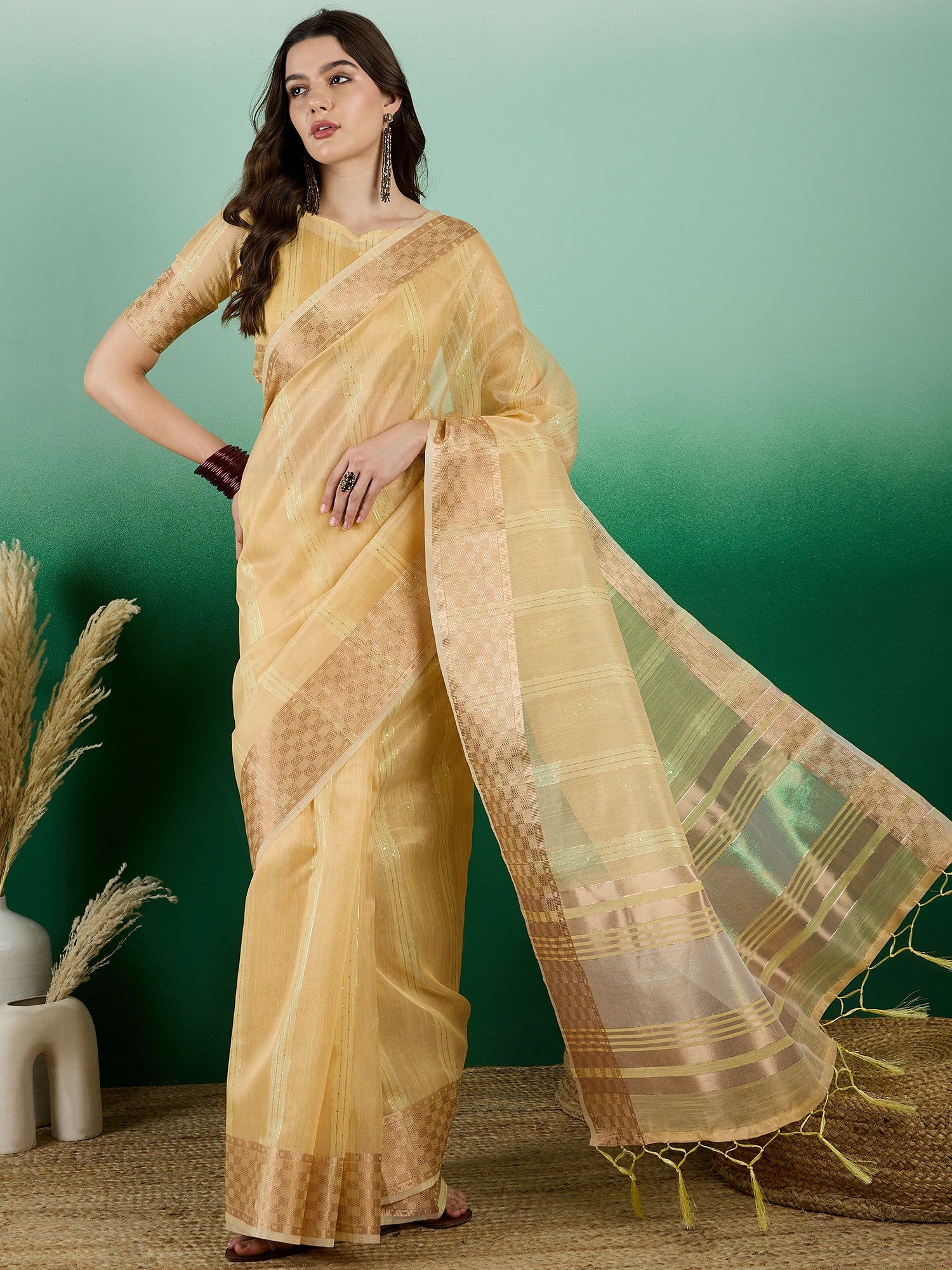 Saree