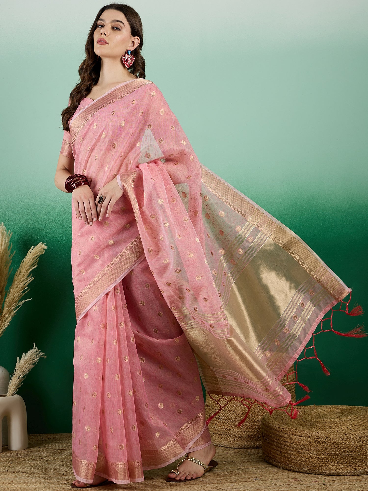 Saree