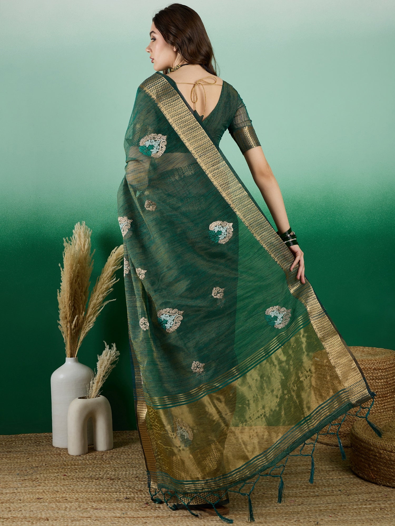 Saree