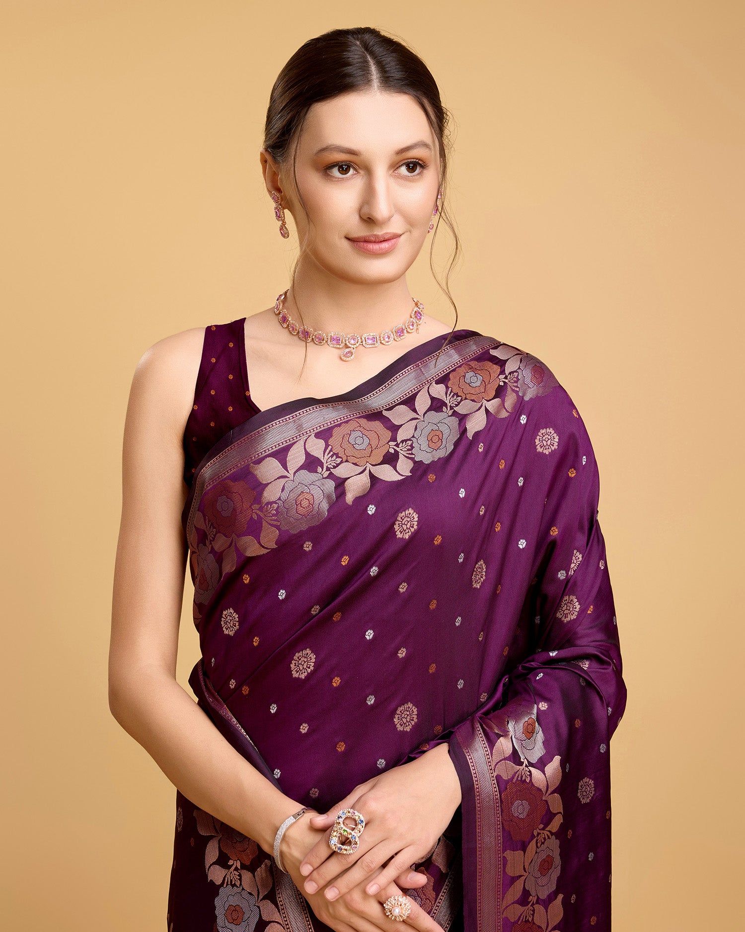 RADHIKA 01 40001