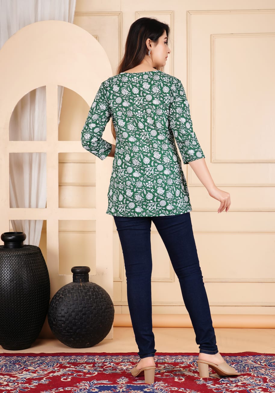 Short Kurti