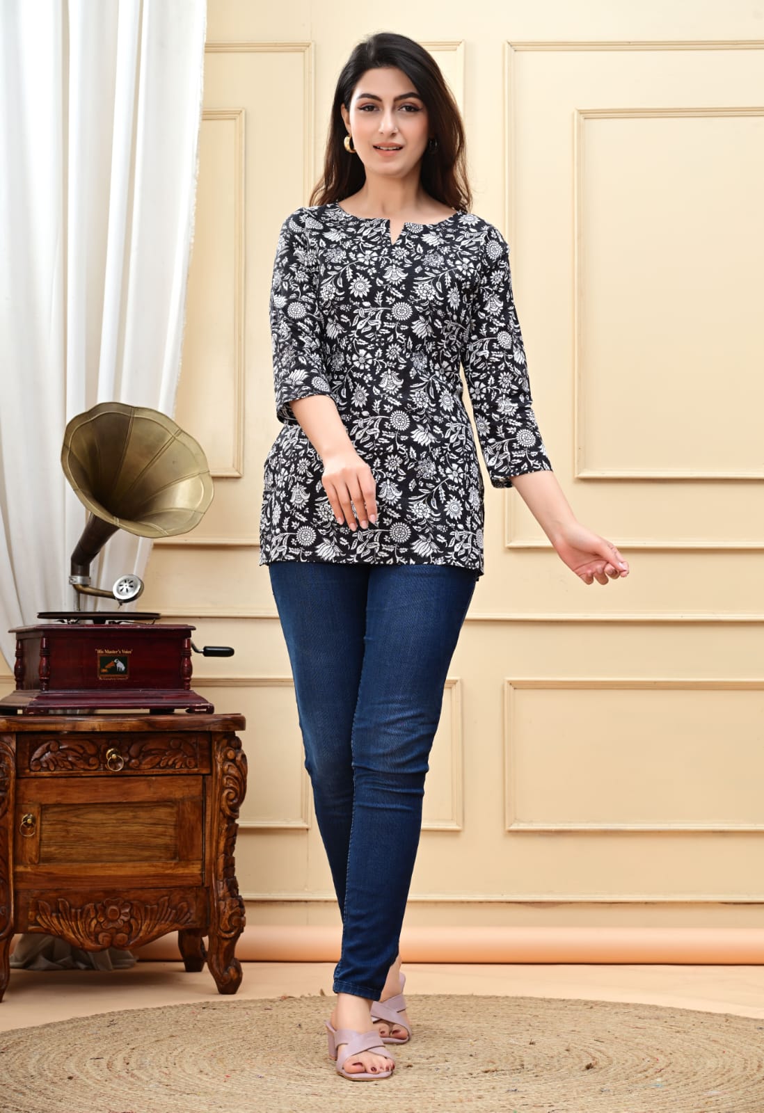 Short Kurti