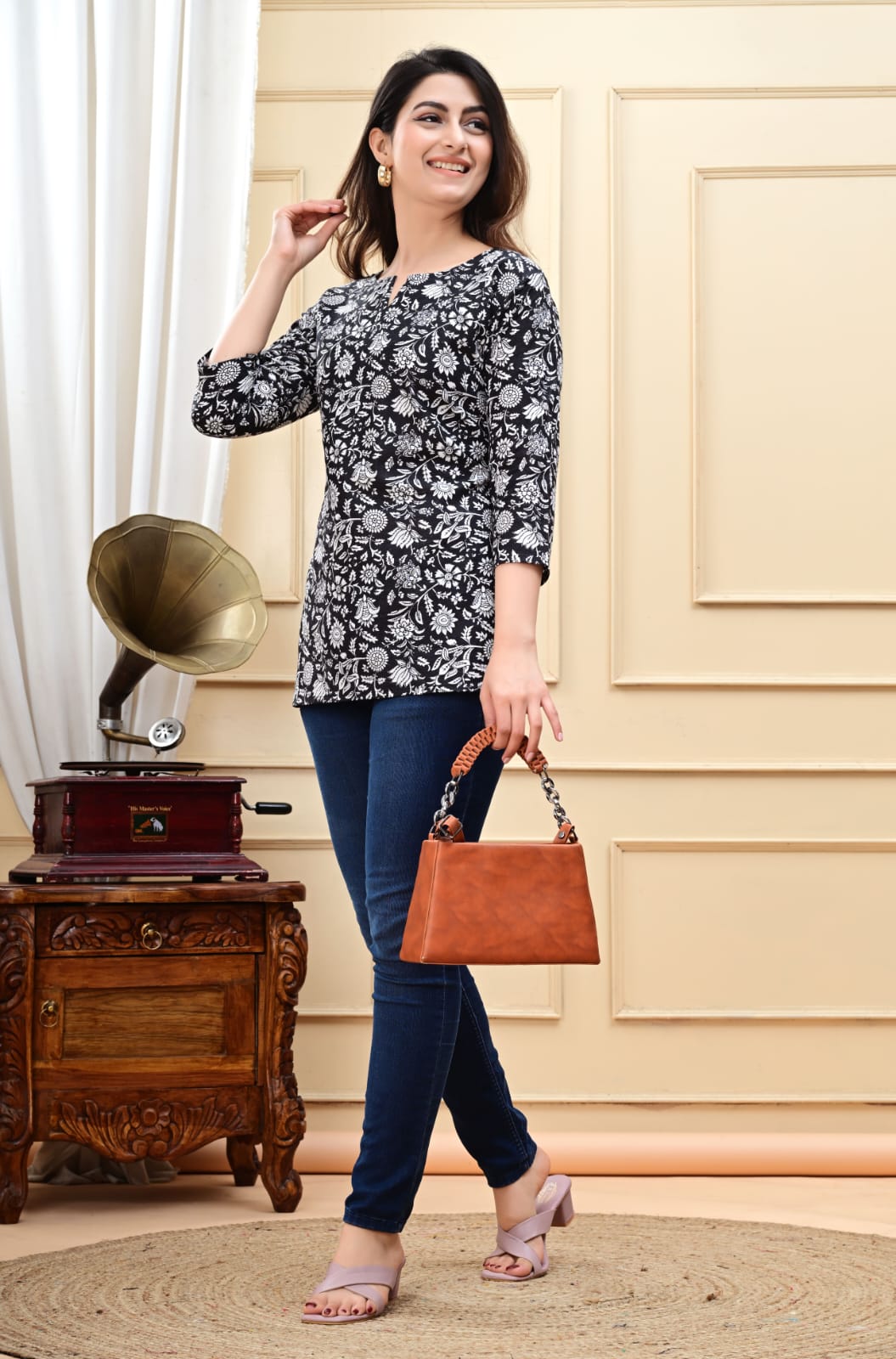 Short Kurti