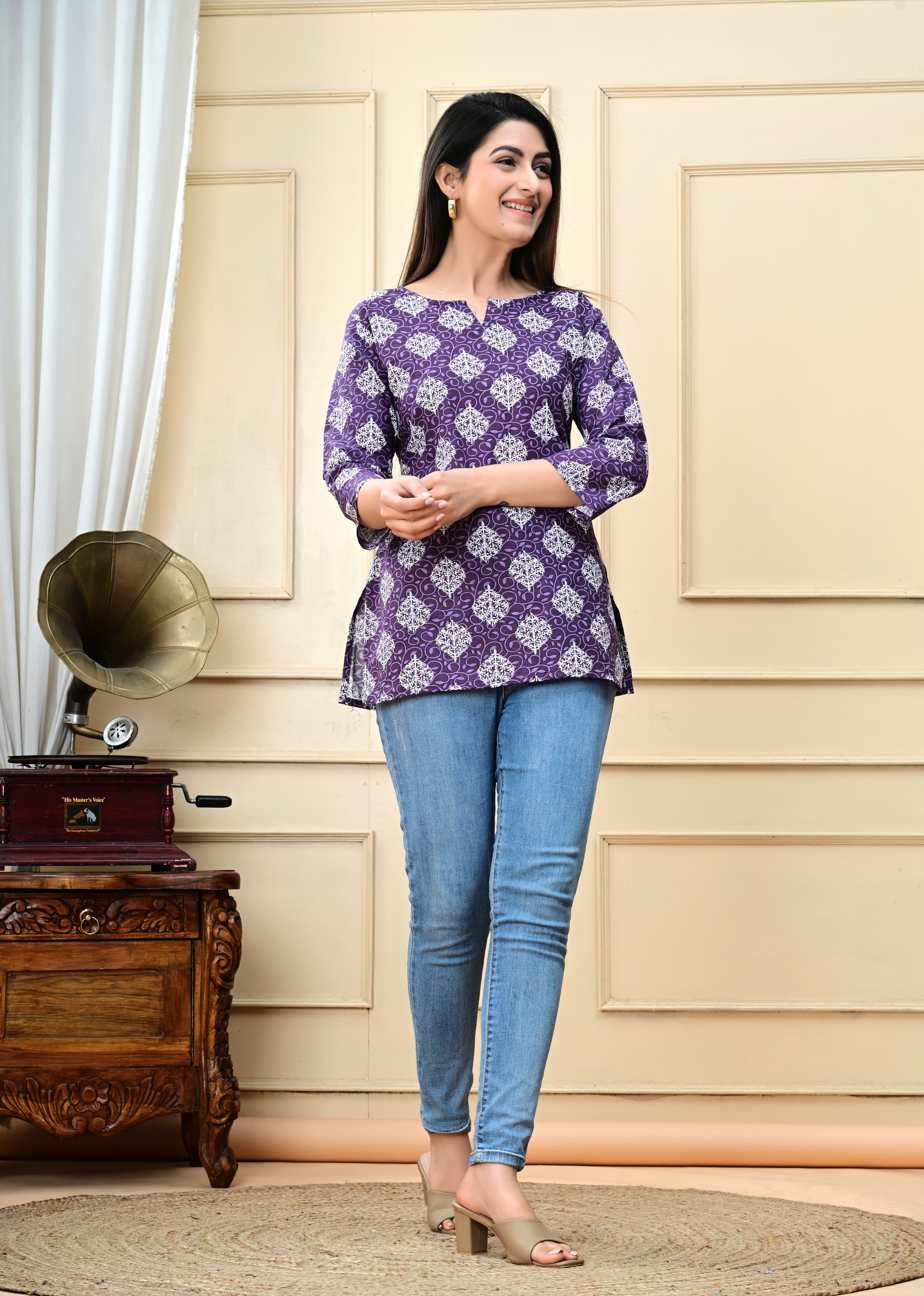 Short Kurti