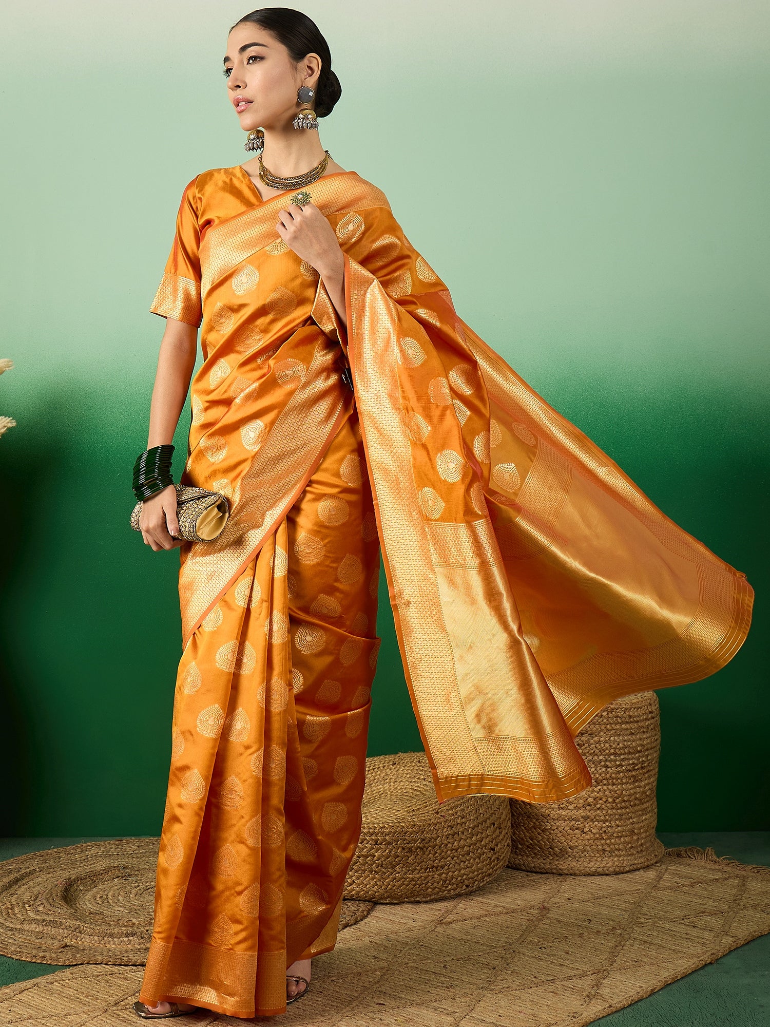 Saree
