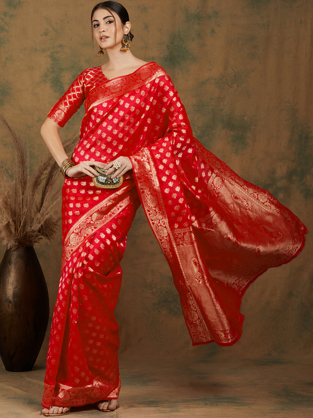 Saree